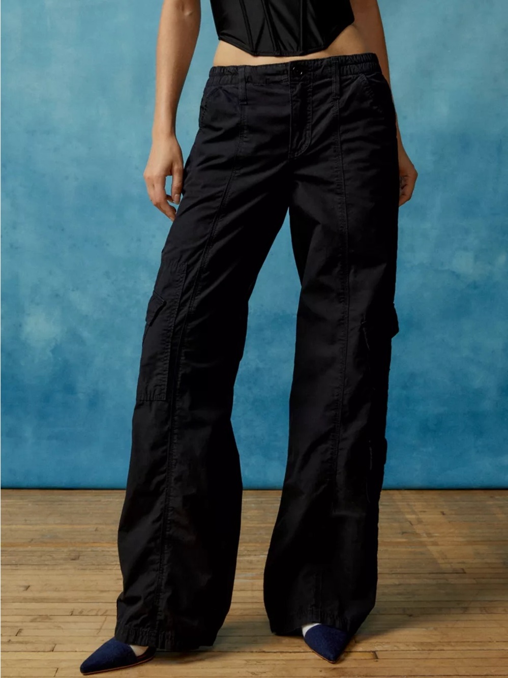 NWT BDG Urban Outfitters Black Y2K Cargo Pants - RARE!!! (M)